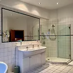 Spacious Cozy Loft For Work&family- Near