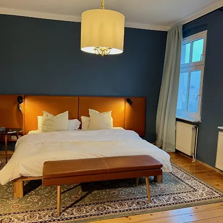 Spacious Cozy Loft For Work & Family- Near *